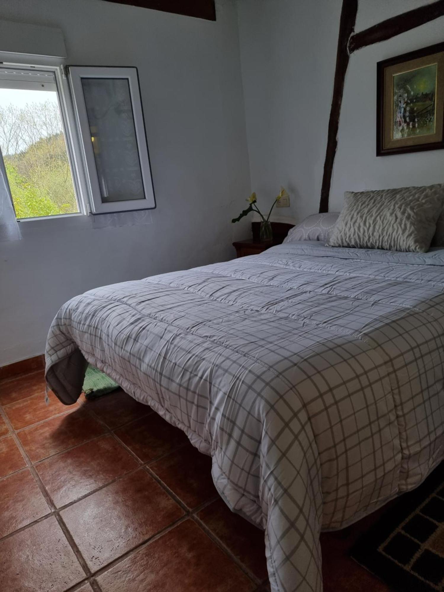 הוילה Corias Casona Junto Al Narcea חדר תמונה