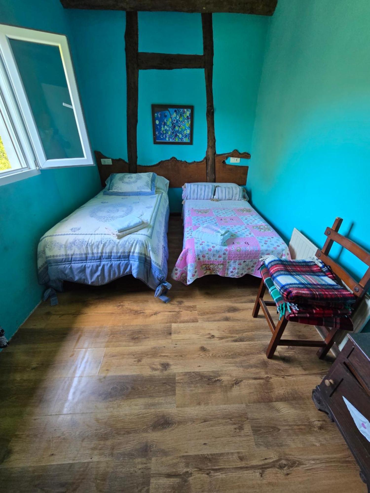 הוילה Corias Casona Junto Al Narcea מראה חיצוני תמונה